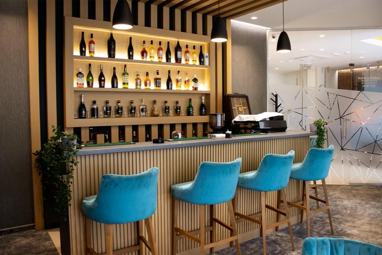 Nova Pazova New Garni Hotel Filia מראה חיצוני תמונה